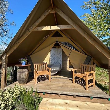 Glamping Suite Il Grillo ลัมปอเรคคิโอ ภายนอก รูปภาพ