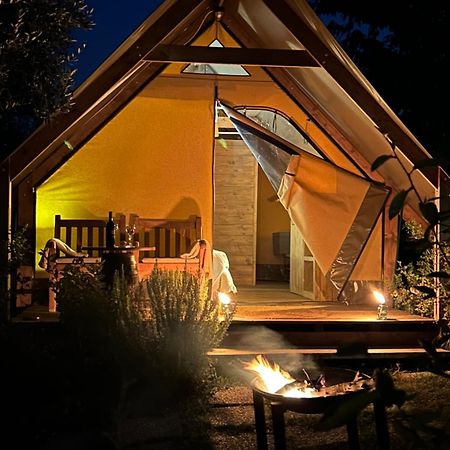 Glamping Suite Il Grillo ลัมปอเรคคิโอ ภายนอก รูปภาพ
